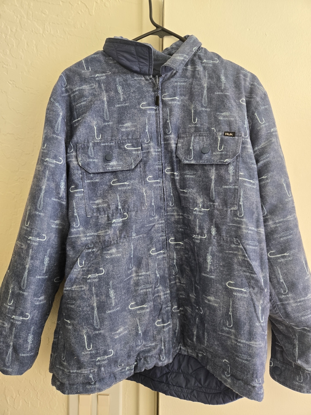 HUK Men's Standard Ballast Quilted Reversible - Picture 6 of 8